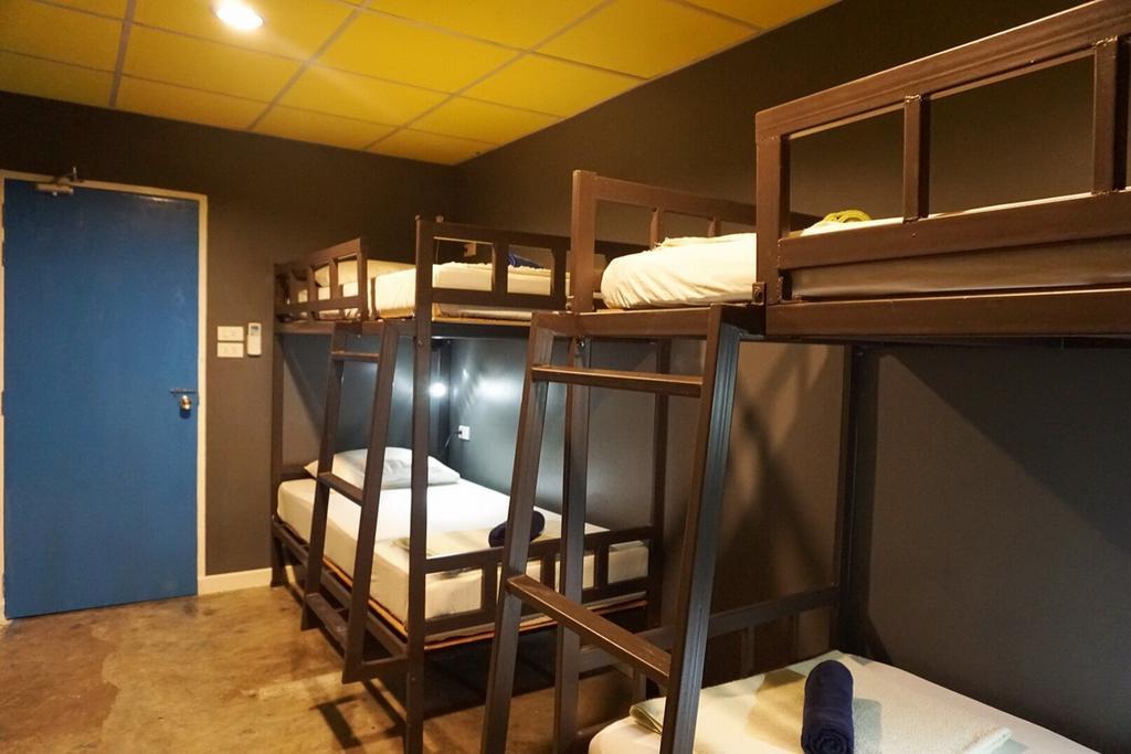 B&B House & Hostel Krabi Bagian luar foto